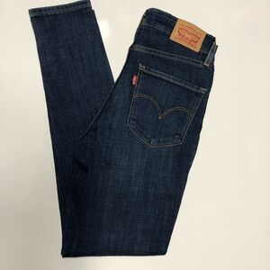 Levi’s 721 high rise skinny jeans size 26